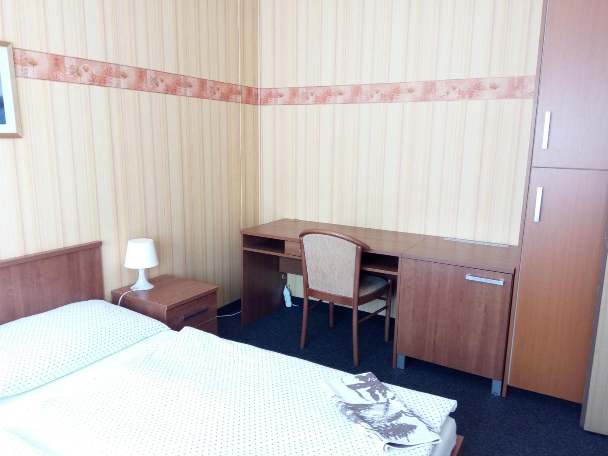 Hotel Koliba Vrbno pod Pradedem Bagian luar foto